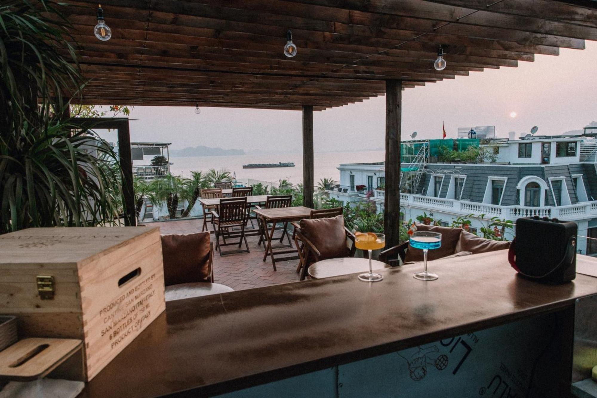 Deja Vu House Ha Long Otel Dış mekan fotoğraf